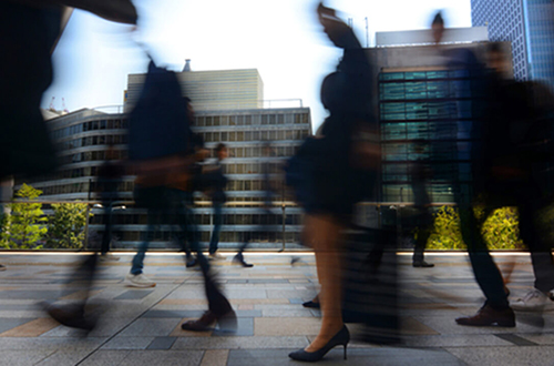 What is an employee share scheme and who is it suitable for?